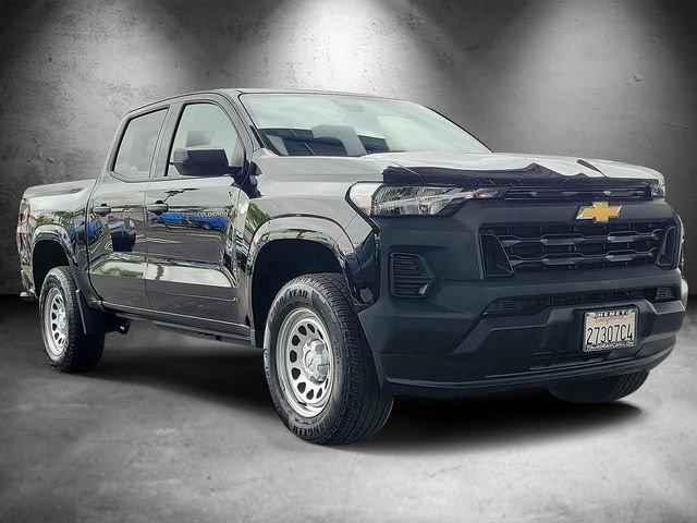 Certified 2024 Chevrolet Colorado W/T image 2