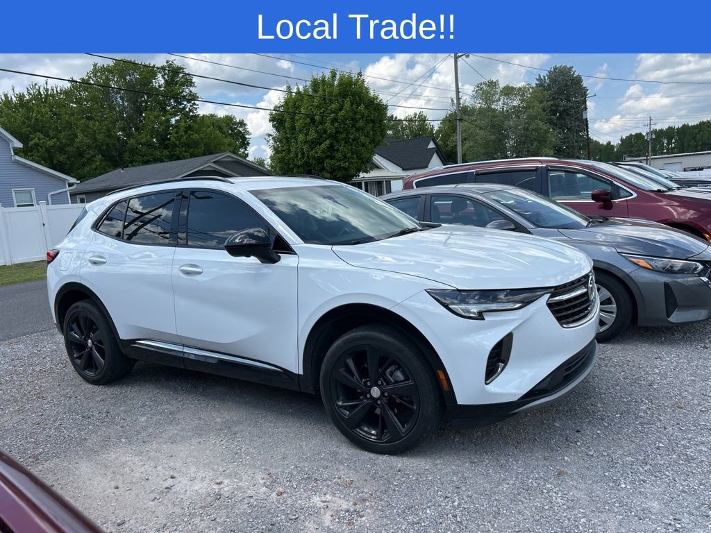 Used 2021 Buick Envision Essence w/ Technology Package I AWD/4WD image 3