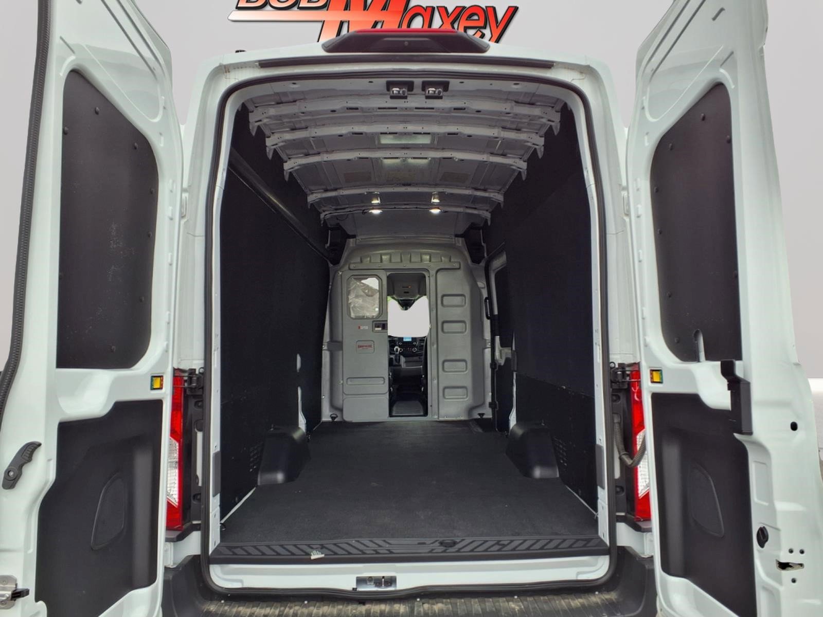 Used 2023 Ford Transit 250 148 High Roof Extended w/ Load Area Protection Package RWD image 10