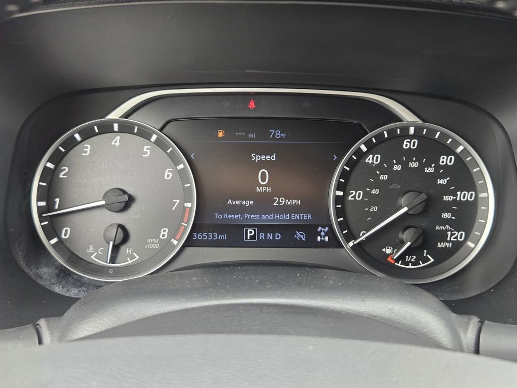 Used 2024 Nissan Frontier SL image 14