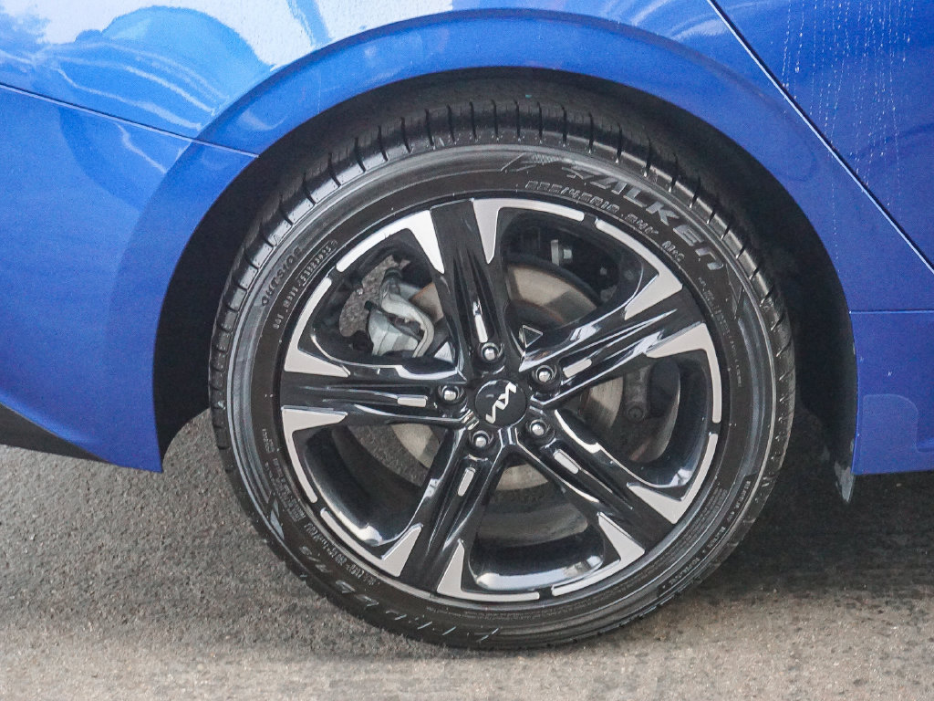 Used 2022 Kia K5 GT-Line FWD image 9