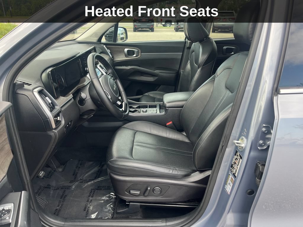 Used 2022 Kia Sorento S w/ Panoramic Sunroof Package AWD/4WD image 12