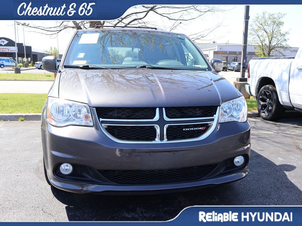 Used 2019 Dodge Grand Caravan SXT image 5