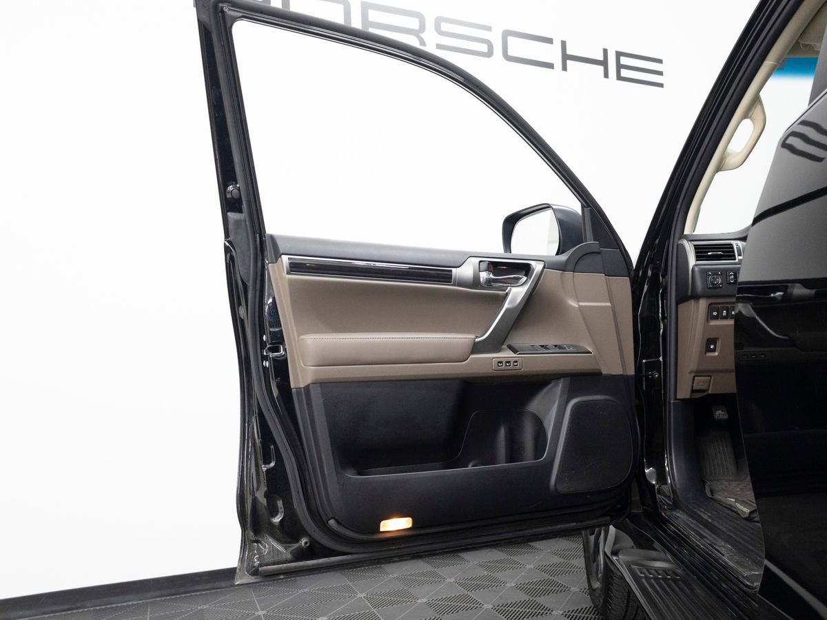 Used 2022 Lexus GX 460 Premium image 12