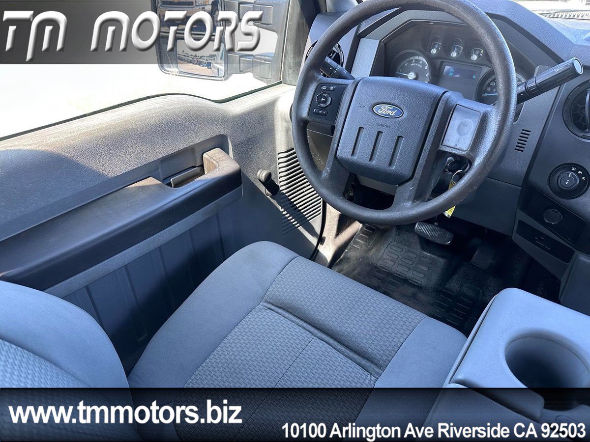 Used 2014 Ford F250 XL w/ XL Appearance Package AWD/4WD image 15