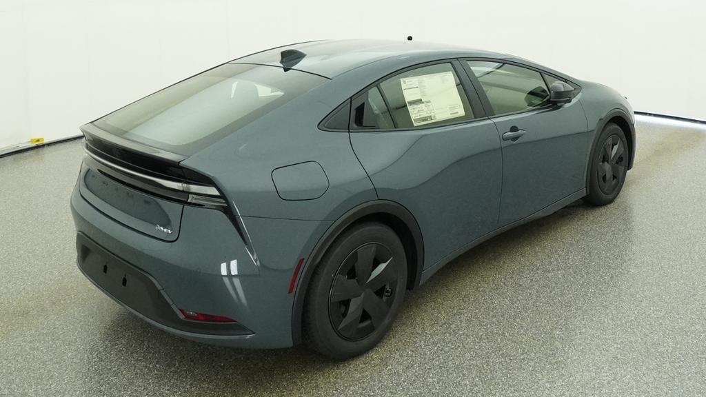 New 2027 Toyota Prius Plug-In Hybrid FWD image 18