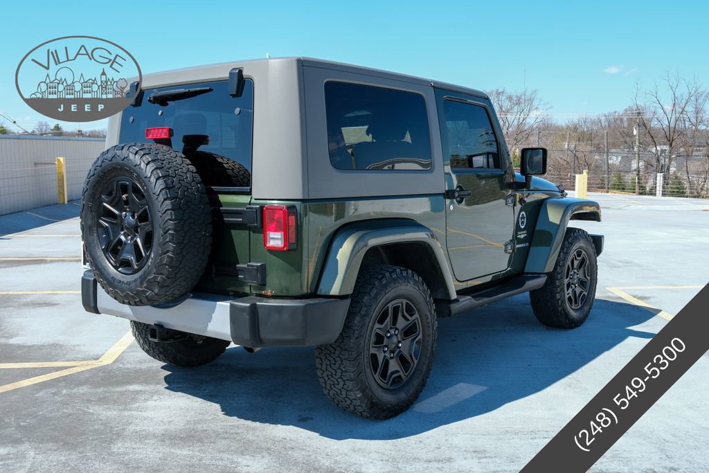 Used 2008 Jeep Wrangler Sahara w/ Dual Top Group AWD/4WD image 3