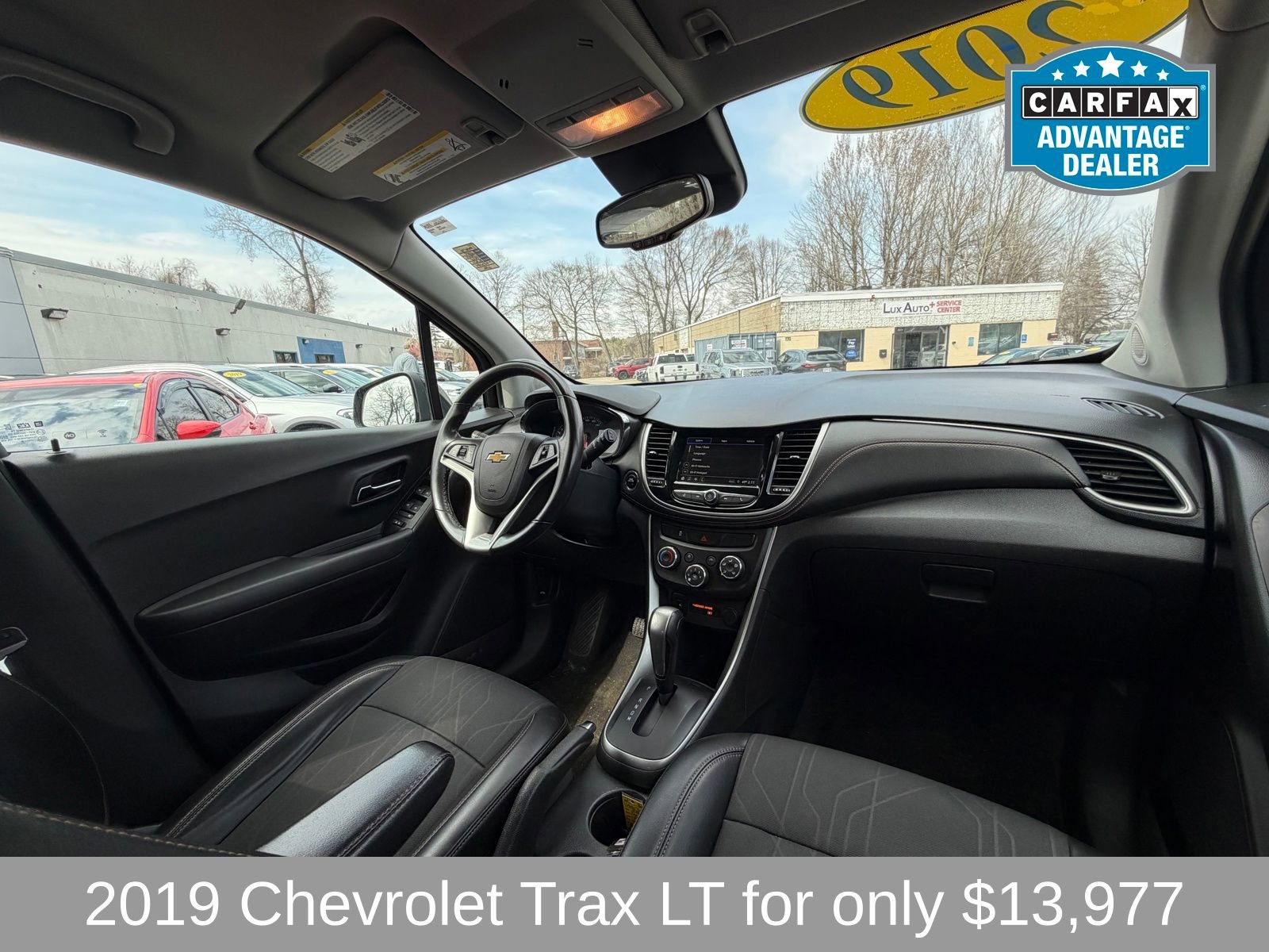 Used 2019 Chevrolet Trax LT w/ LT Convenience Package image 11