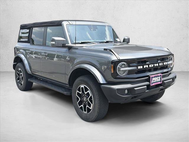Used 2022 Ford Bronco Outer Banks AWD/4WD image 3