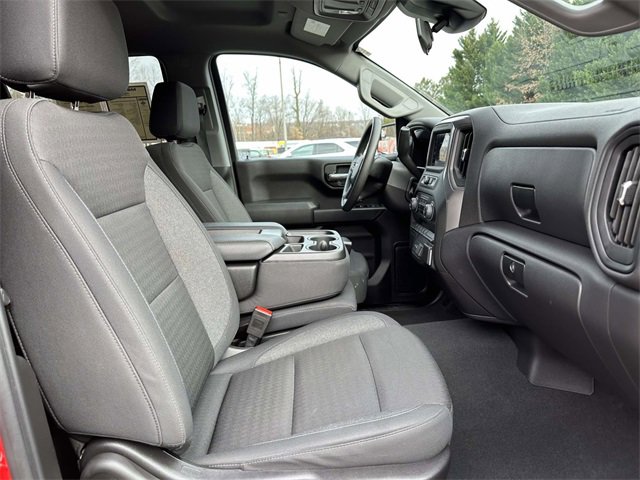Used 2024 Chevrolet Silverado 1500 Custom image 25
