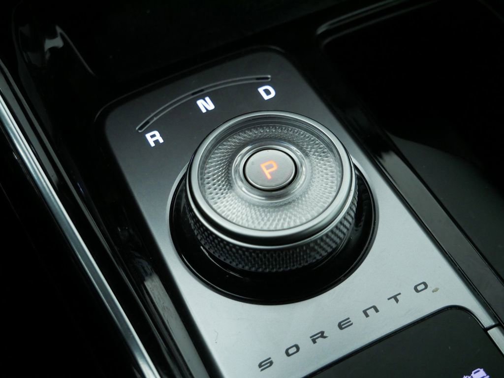 Certified 2025 Kia Sorento SX Prestige image 30