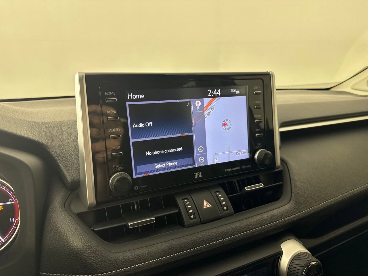 Used 2019 Toyota RAV4 Limited w/ Advanced Technology Package image 20