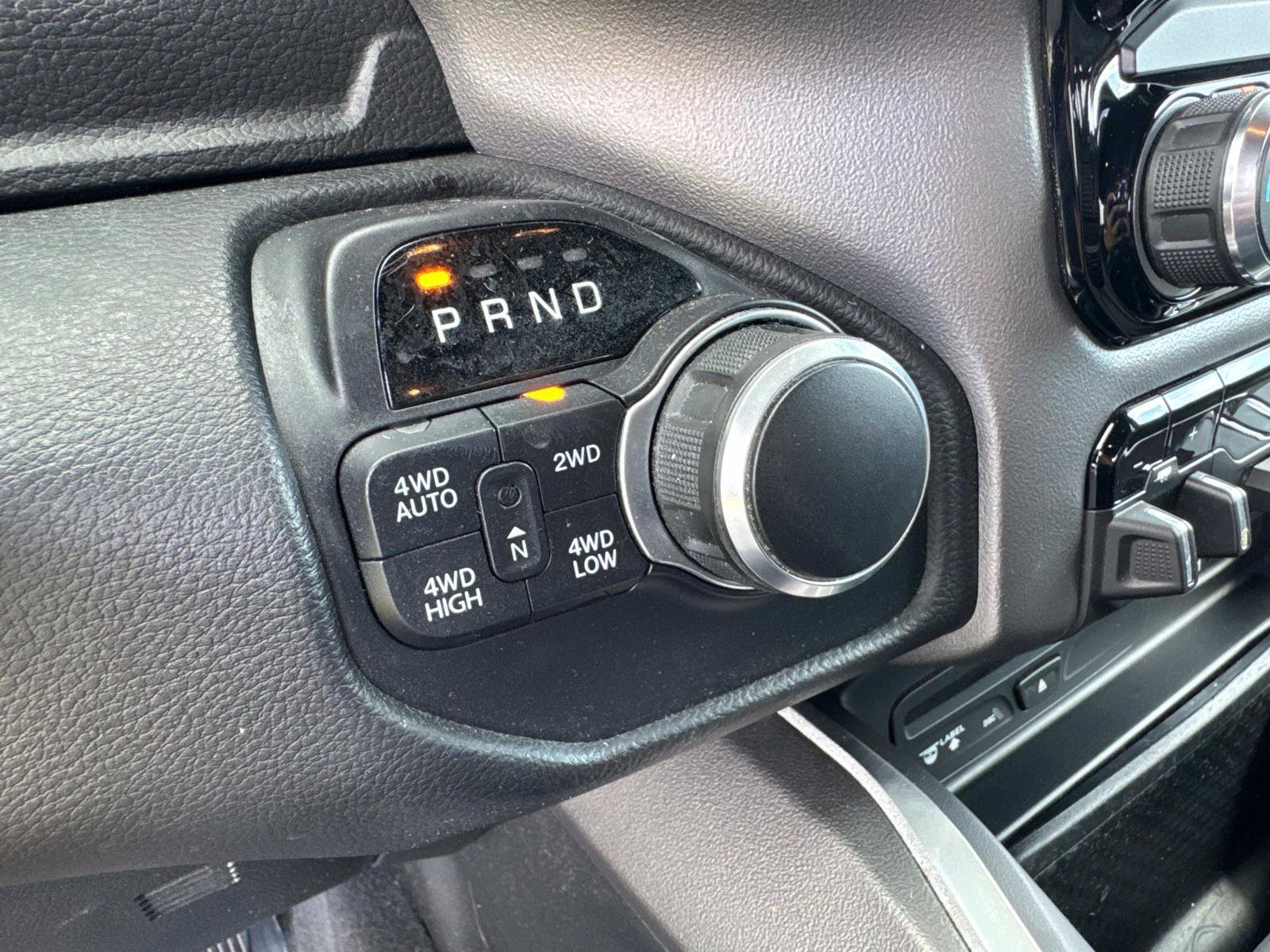 Used 2019 RAM 1500 Big Horn AWD/4WD image 26