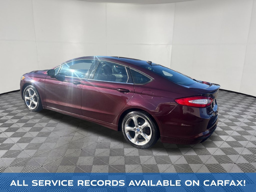 Used 2013 Ford Fusion SE FWD image 4