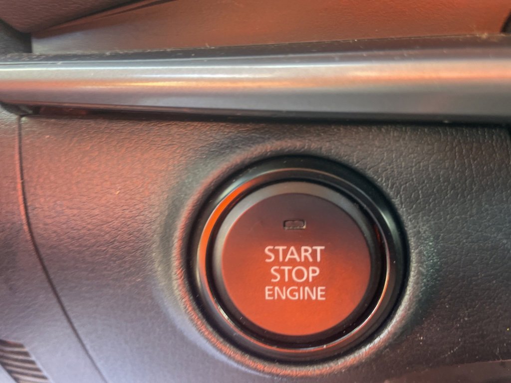 Used 2024 MAZDA MAZDA3 s image 21