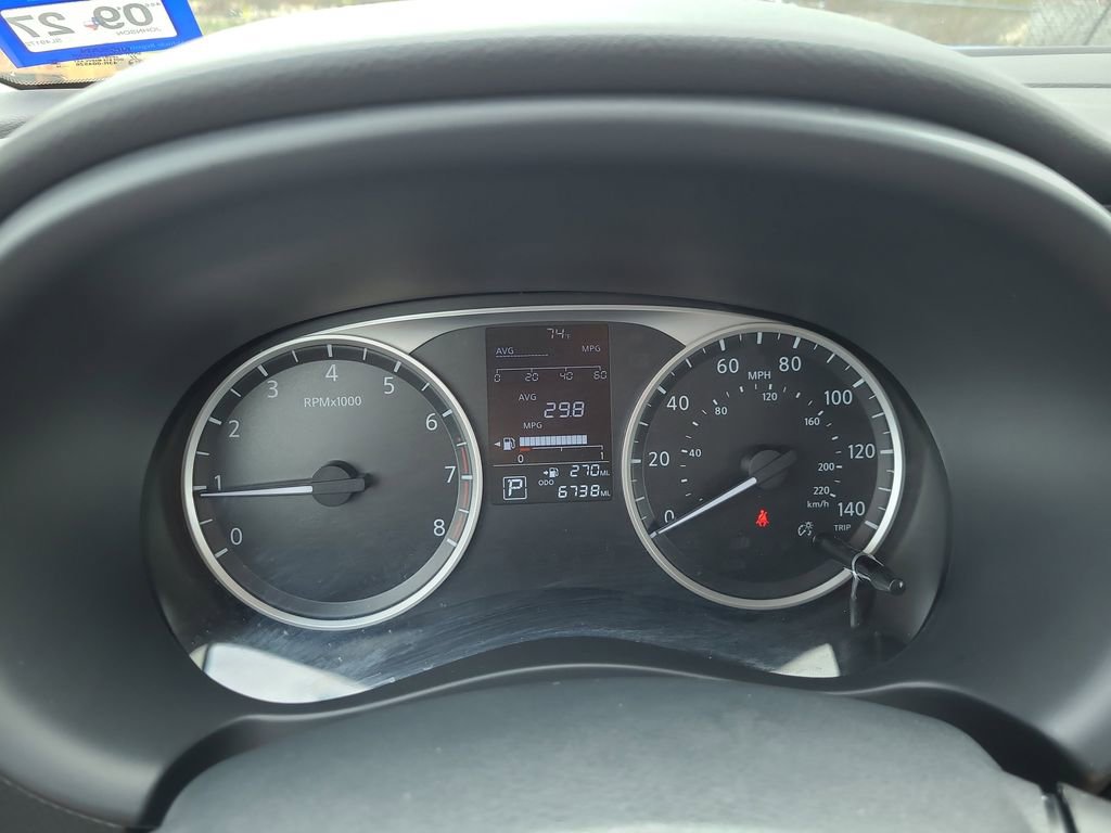 Certified 2025 Nissan Kicks Play S image 26
