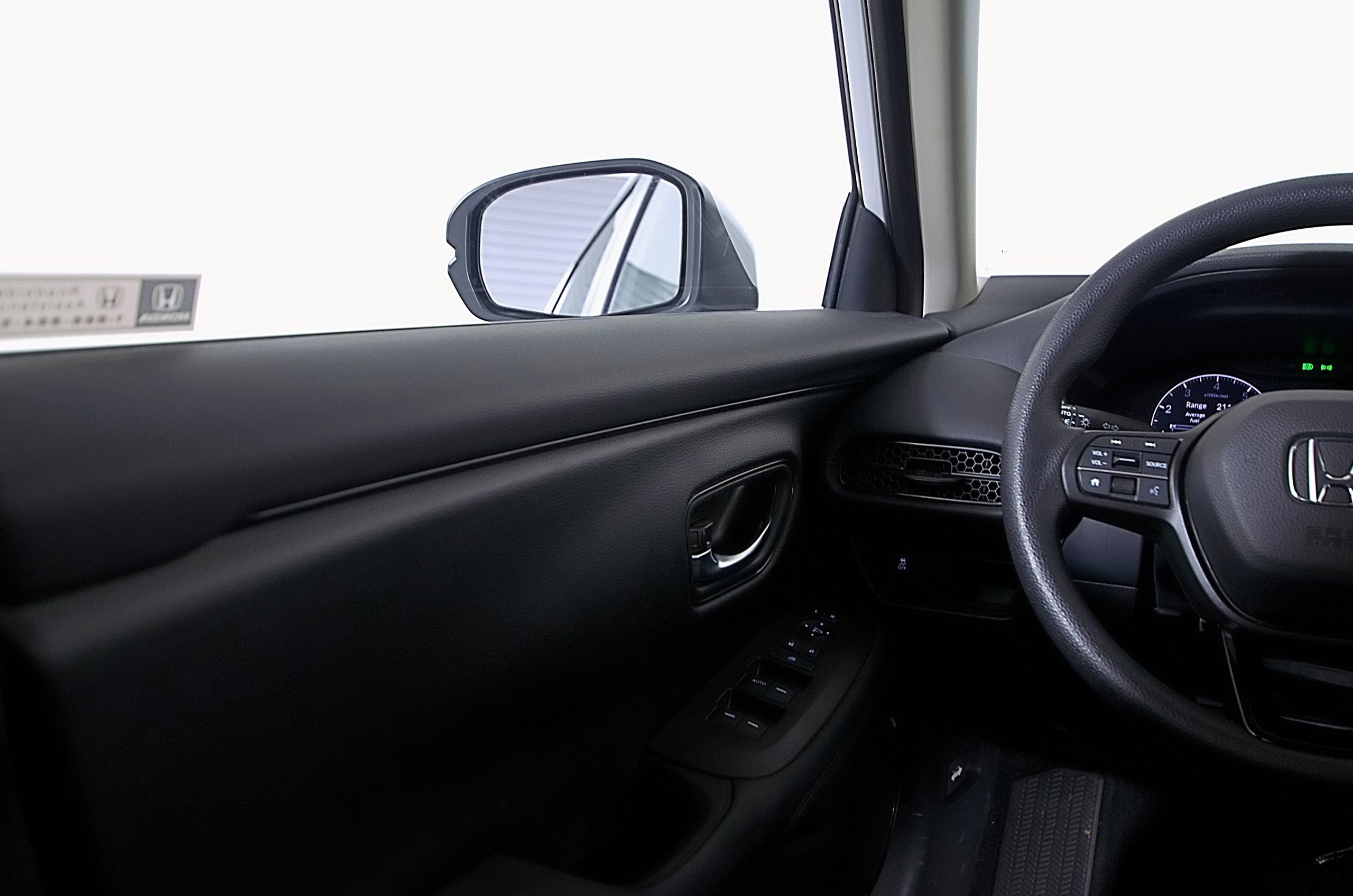 Used 2024 Honda HR-V LX image 19