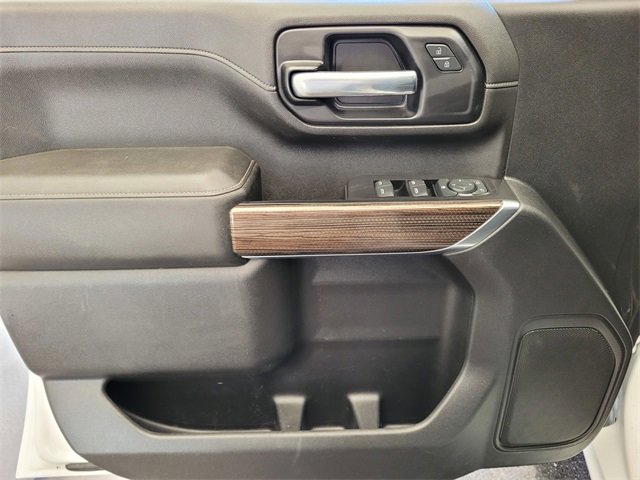 Used 2020 Chevrolet Silverado 2500 LT w/ Z71 Off-Road Package image 22