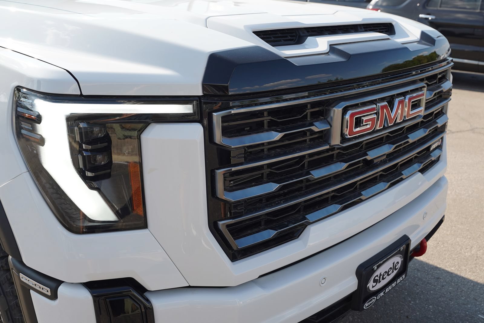 New 2026 GMC Sierra 2500 AT4 w/ AT4 Premium Plus Package AWD/4WD image 27