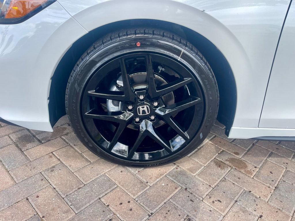 Used 2026 Honda Civic Sport image 9