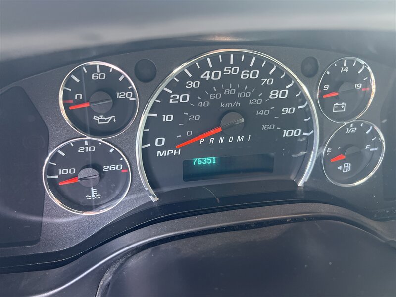 Used 2021 Chevrolet Express 2500 w/ Driver Convenience Package image 6