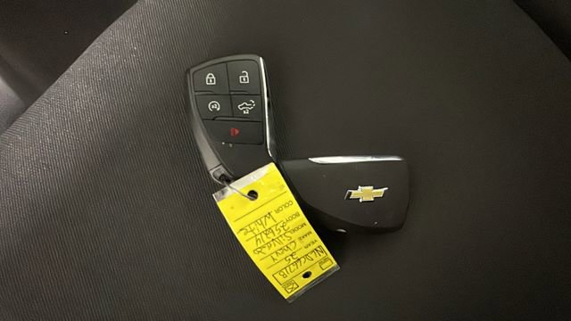 Used 2025 Chevrolet Silverado 1500 LT AWD/4WD image 22