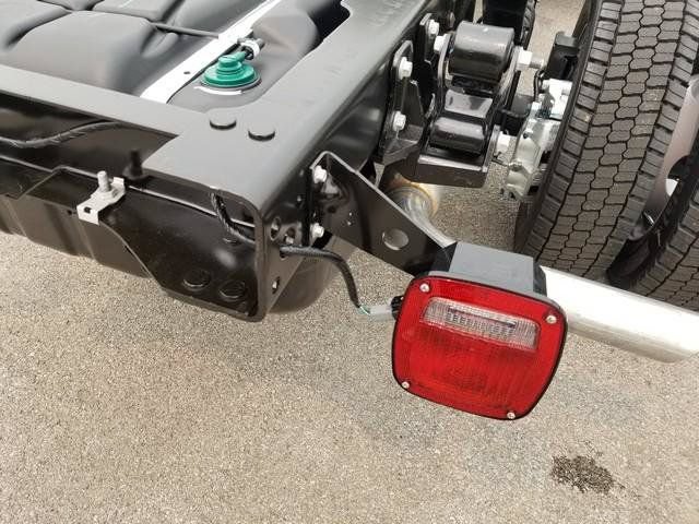 New 2026 Ford F550 4x4 Regular Cab Super Duty image 13