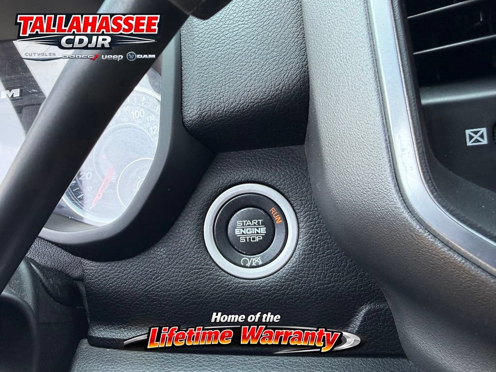 Used 2024 RAM 3500 Big Horn AWD/4WD image 25