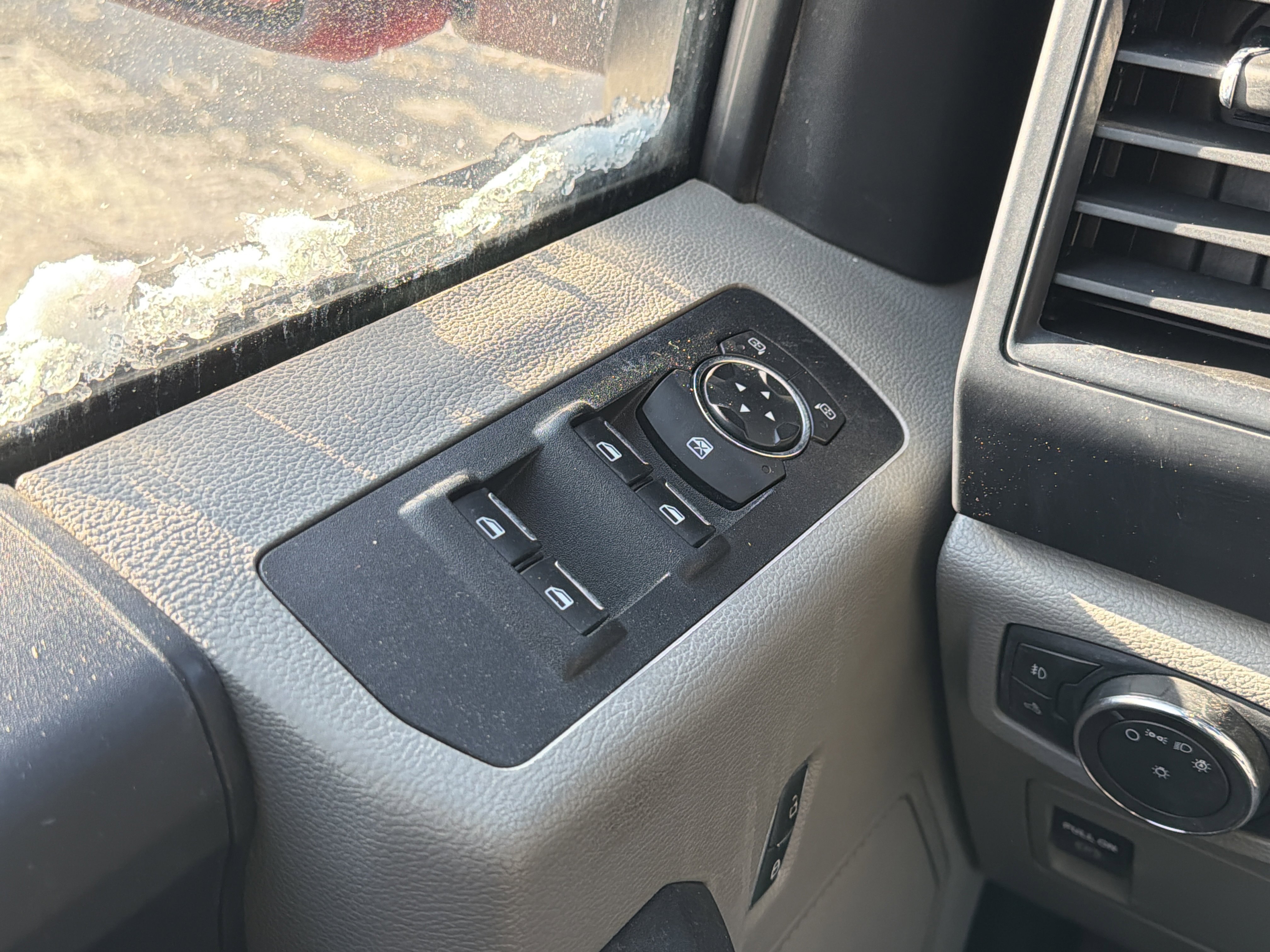 Used 2020 Ford F150 XL w/ Equipment Group 101A Mid image 23