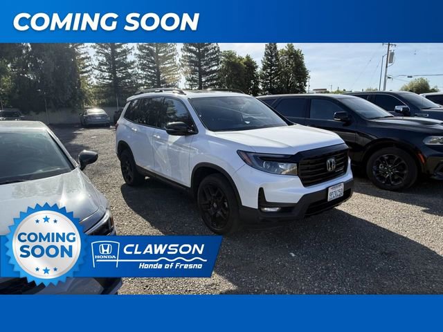 Certified 2025 Honda Passport Black Edition image 1