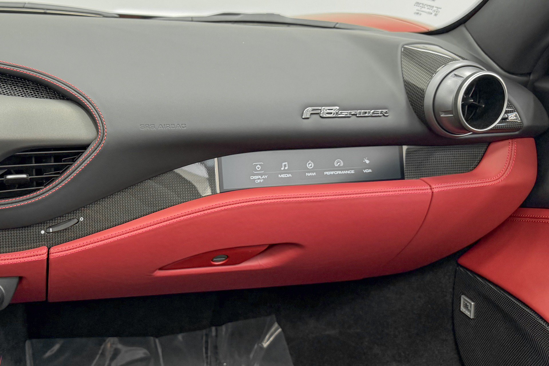Used 2023 Ferrari F8 Tributo RWD image 16