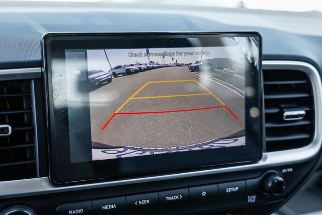 Certified 2023 Hyundai Venue SEL image 28