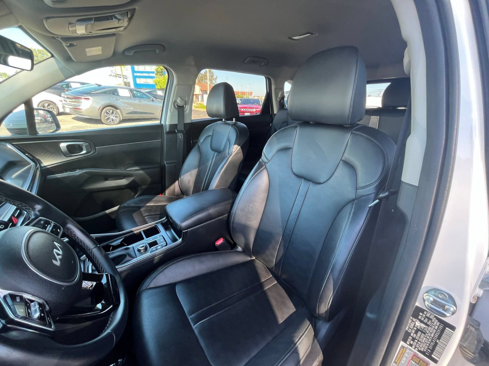 Used 2024 Kia Sorento S FWD image 28