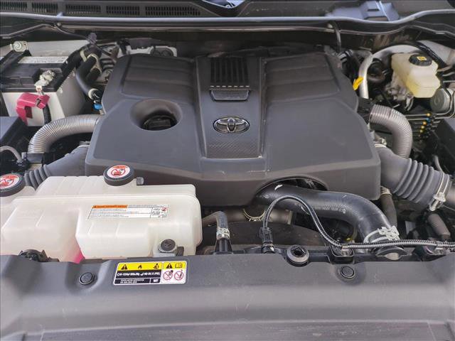 Used 2025 Toyota Tundra SR5 image 16