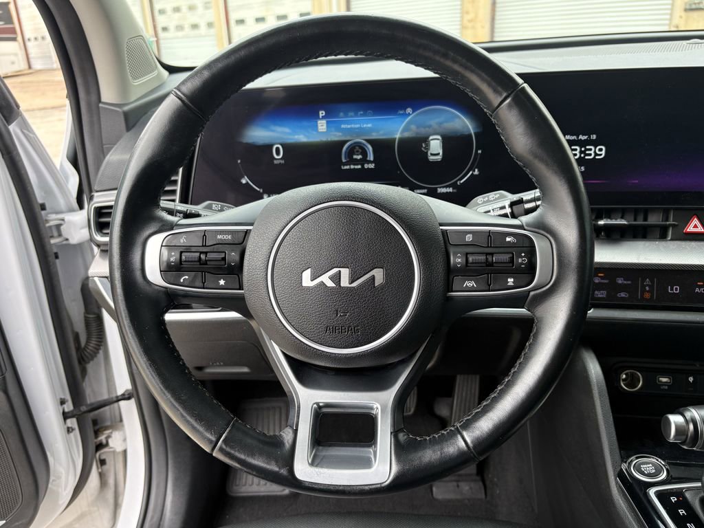 Used 2024 Kia Sportage SX image 15