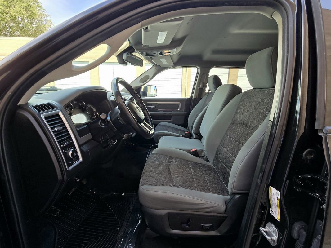 Used 2018 RAM 2500 Big Horn image 26