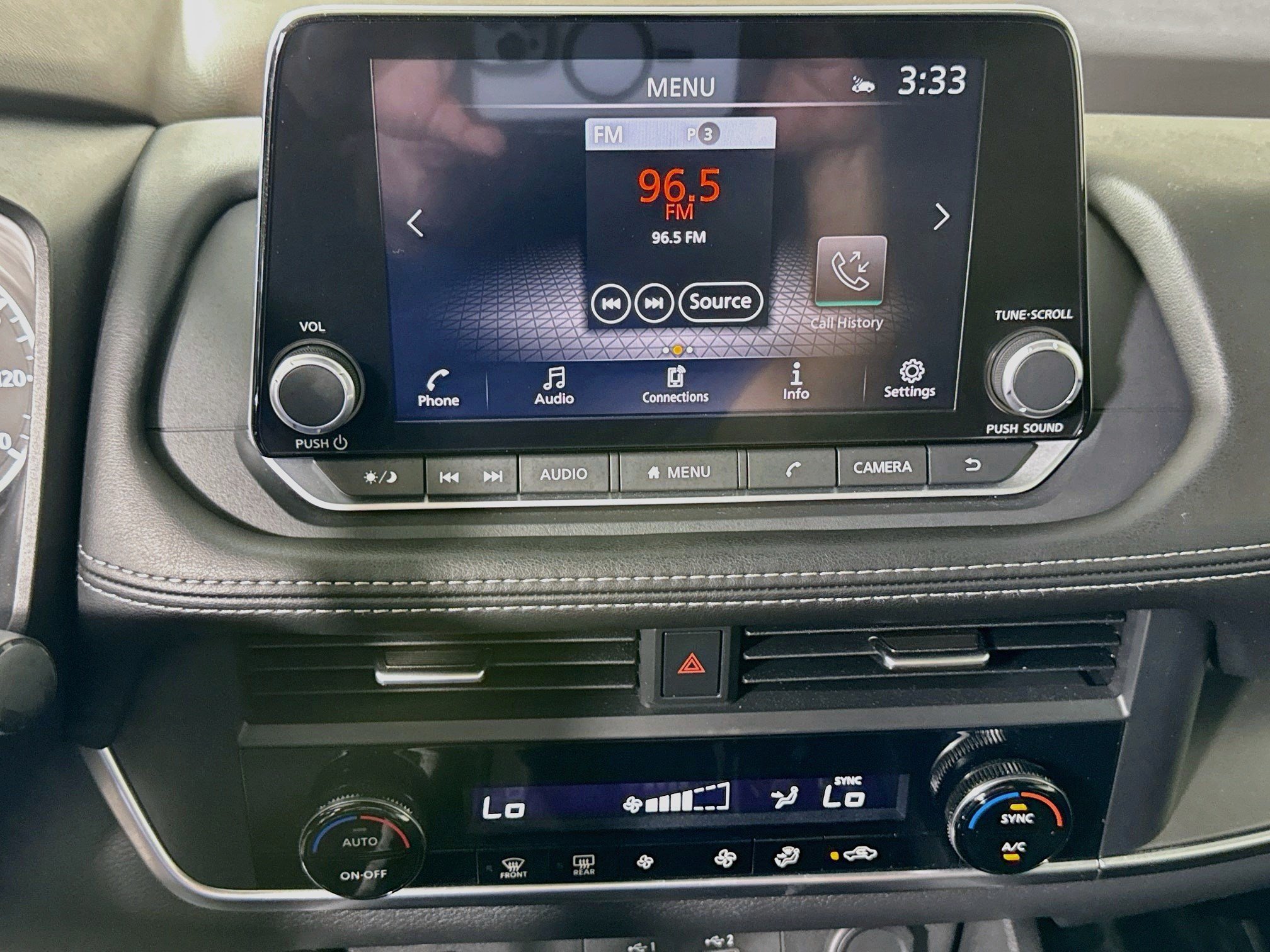 Used 2023 Nissan Rogue SV FWD image 18