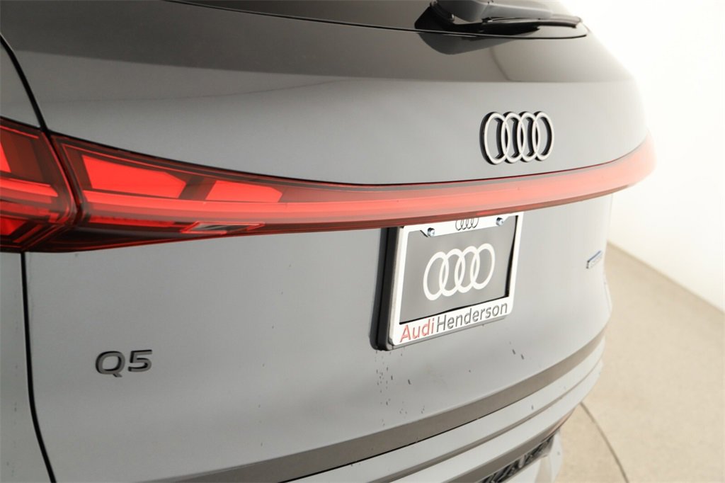 New 2025 Audi Q5 Prestige image 29