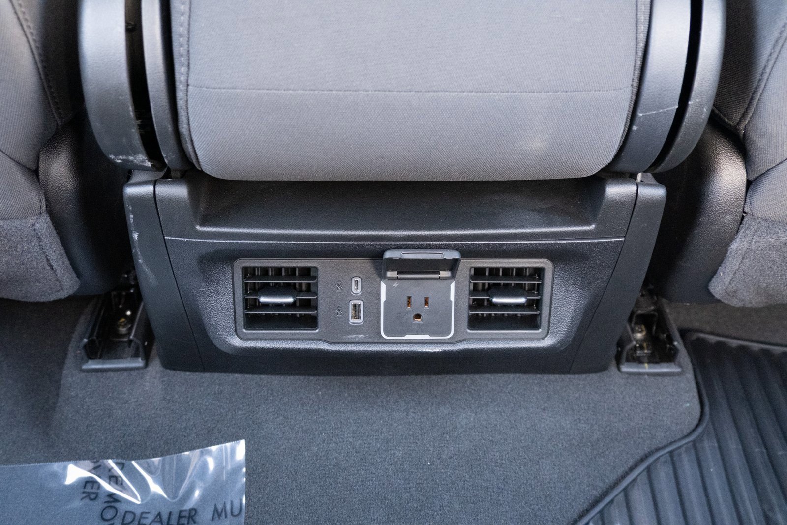 Used 2025 Chevrolet Silverado 1500 LT image 15