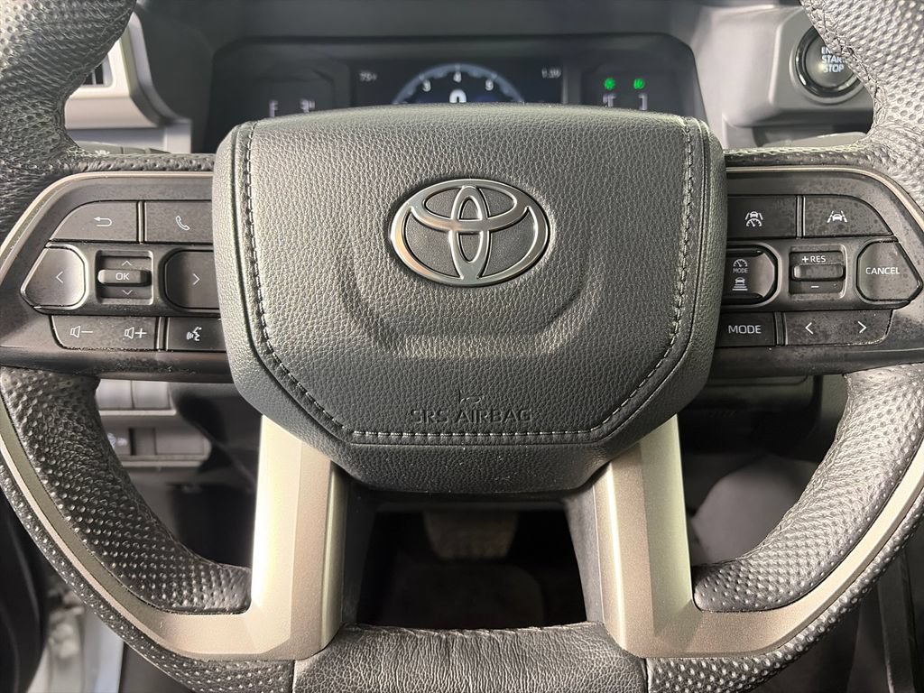 Used 2024 Toyota Tacoma SR5 AWD/4WD image 16