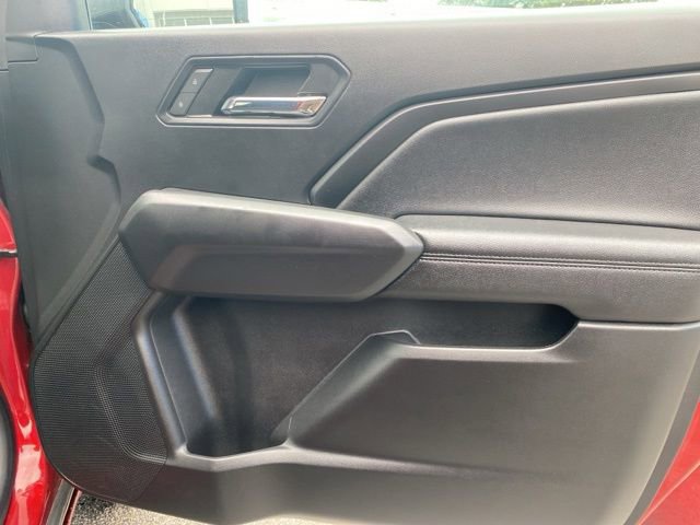 Used 2023 Chevrolet Colorado LT w/ LT Convenience Package II AWD/4WD image 31