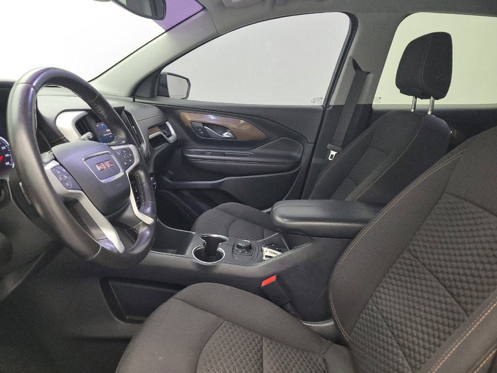 Used 2020 GMC Terrain SLE w/ Elevation Edition FWD image 17