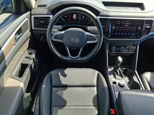 Used 2023 Volkswagen Atlas SEL AWD/4WD image 11