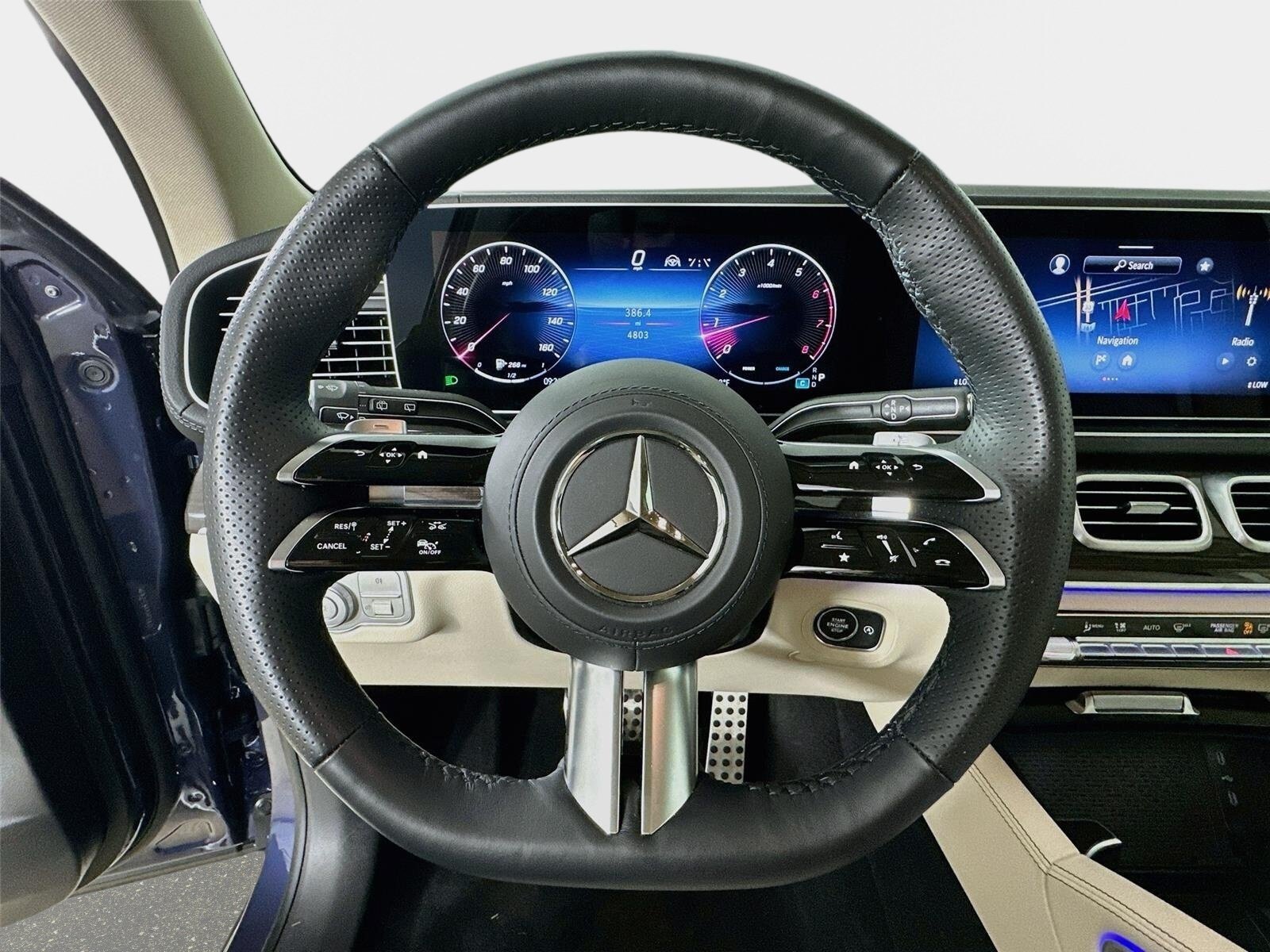 Certified 2026 Mercedes-Benz GLS 450 4MATIC image 11