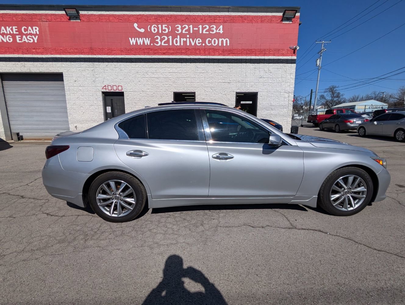 Used 2015 INFINITI Q50 Premium w/ Deluxe Technology Package AWD/4WD image 5