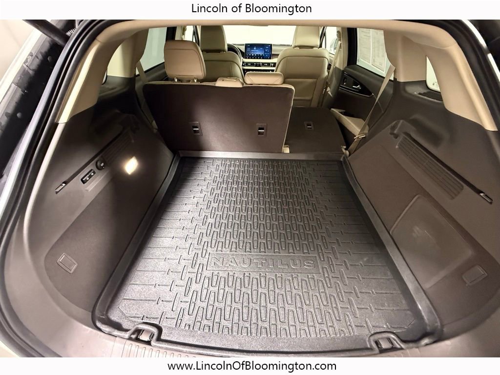 Certified 2023 Lincoln Nautilus Reserve w/ Equipment Group 201A image 42