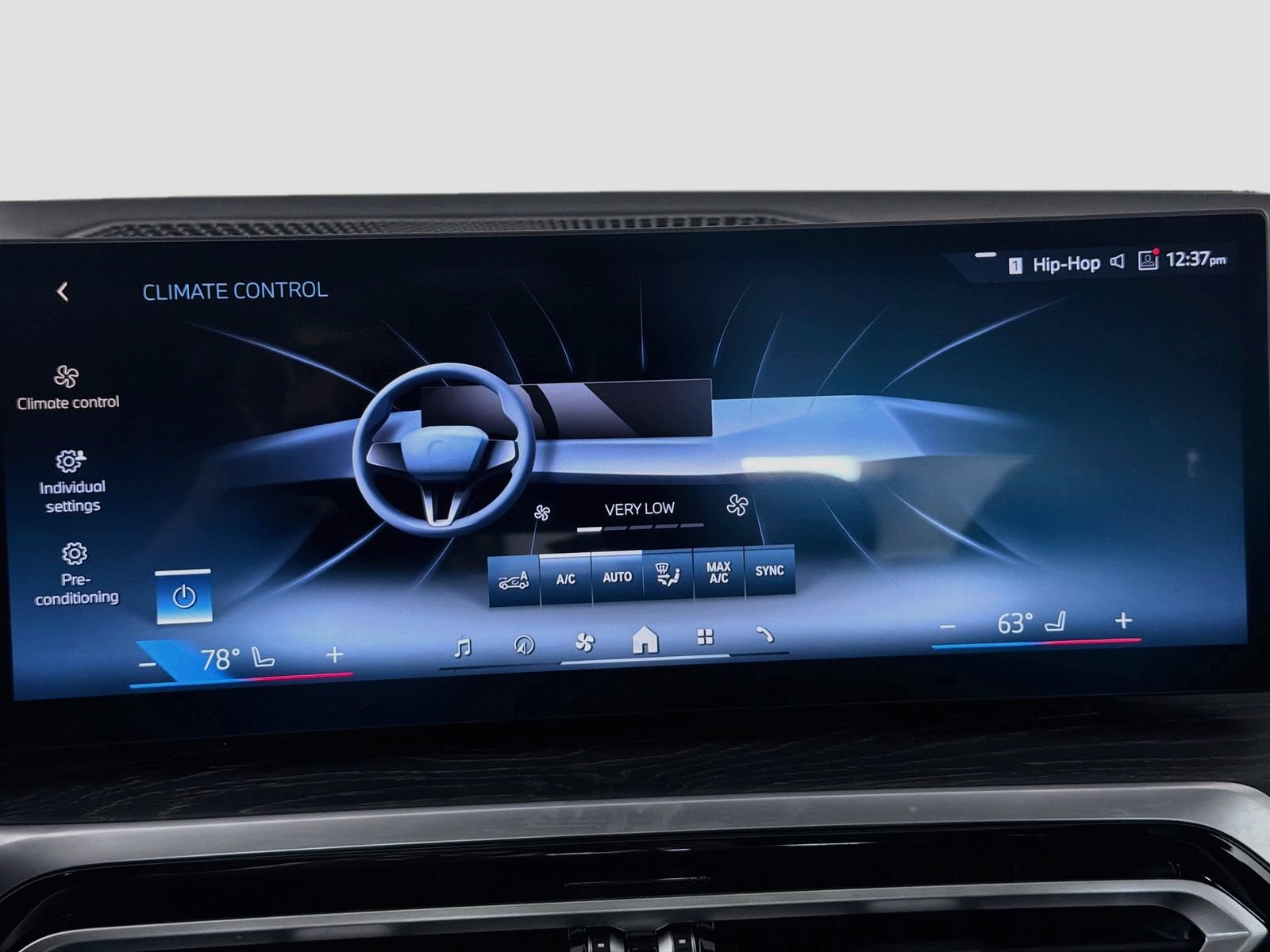 Certified 2024 BMW i4 eDrive35 w/ Premium Package RWD image 16