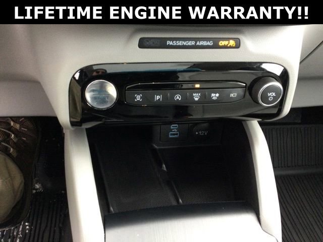 Used 2023 Ford Escape Platinum w/ Class II Trailer Tow Package image 18