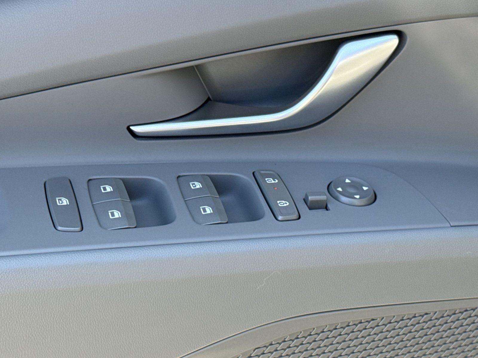 New 2026 Hyundai Elantra SEL Sport Premium FWD image 15