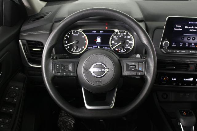 Certified 2024 Nissan Rogue SV FWD image 10